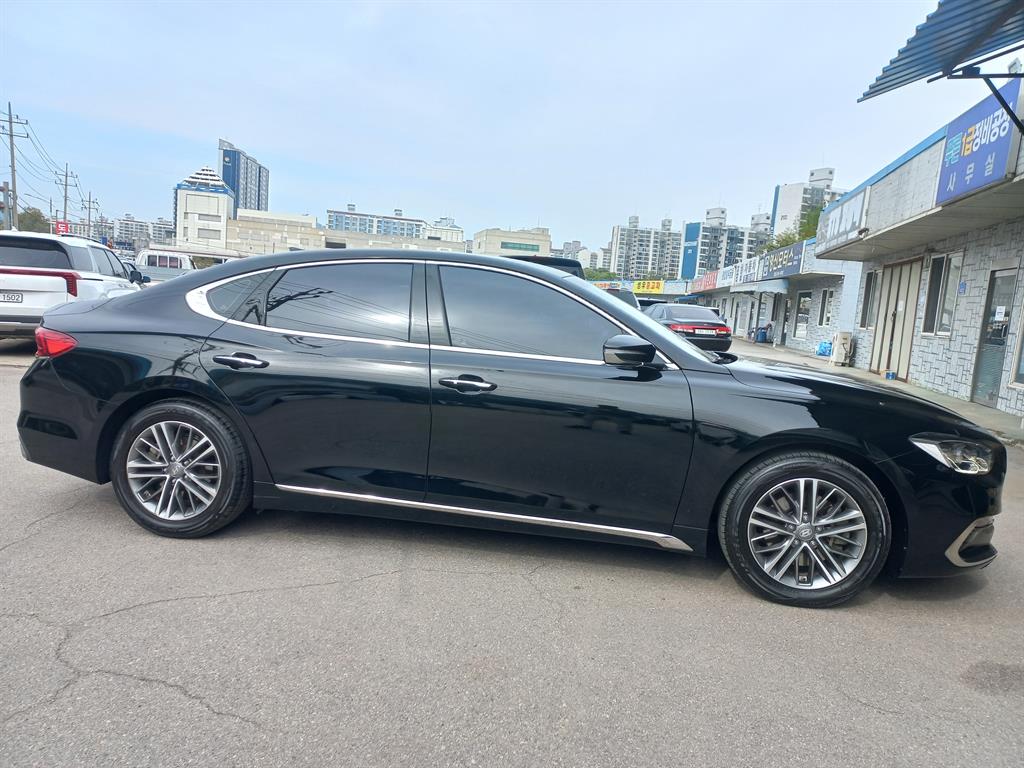 Hyundai Grandeur — photo 05