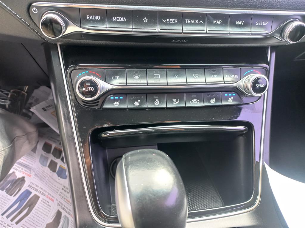 Hyundai Grandeur — photo 12