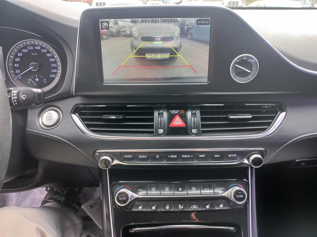 Hyundai Grandeur — photo 14