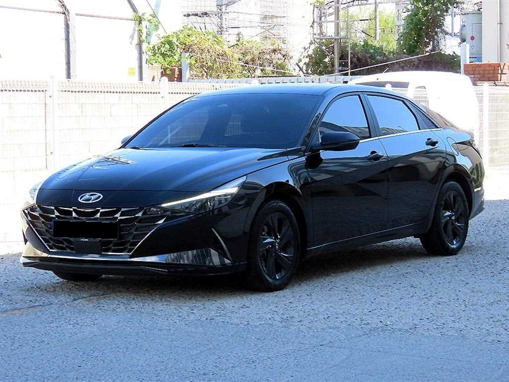 Hyundai Avante — photo 02
