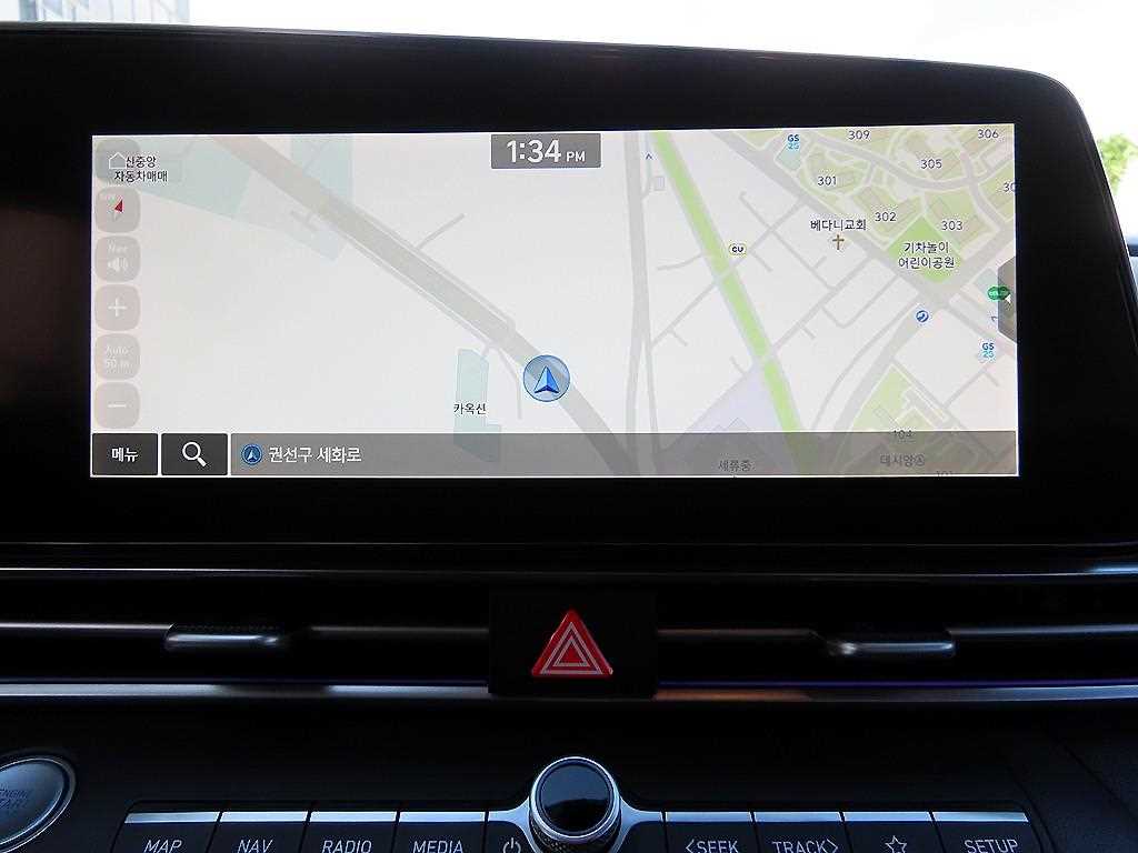 Hyundai Avante — photo 14