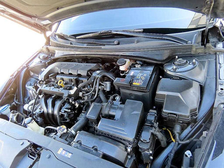 Hyundai Avante — photo 19