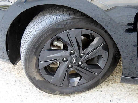 Hyundai Avante — photo 20