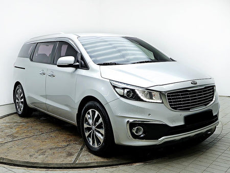 Kia Carnival — photo 02