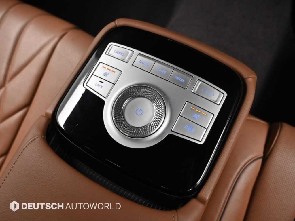 Genesis G80 — photo 16