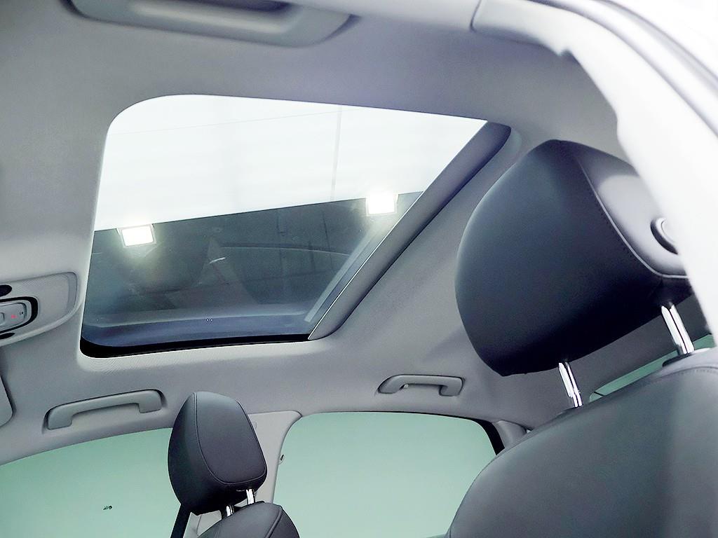 Audi A6 — photo 14