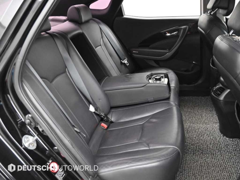 Hyundai Grandeur — photo 12