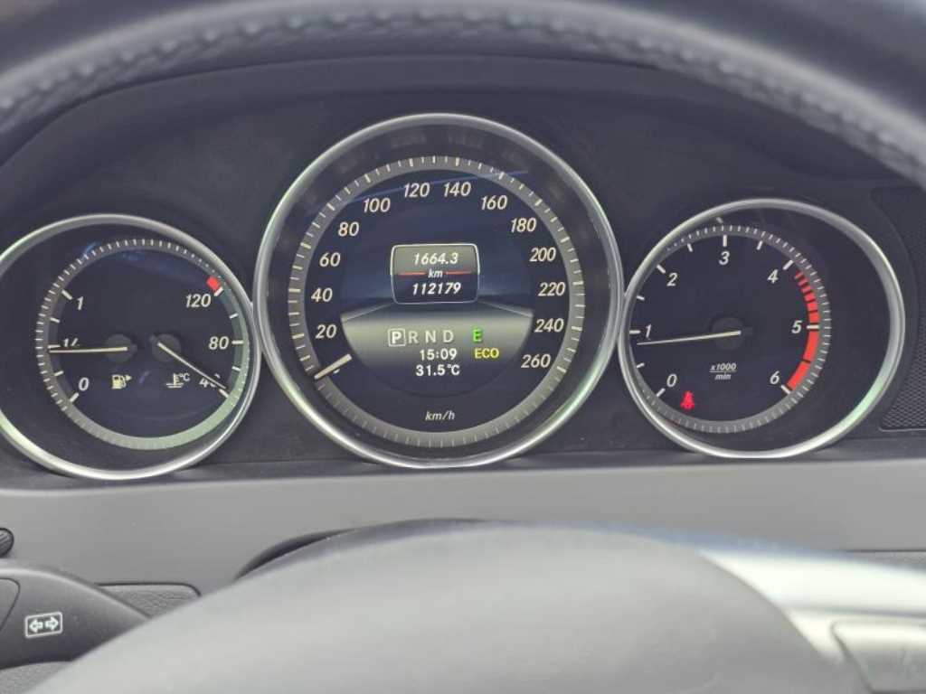 Mercedes-Benz C-Class — photo 04