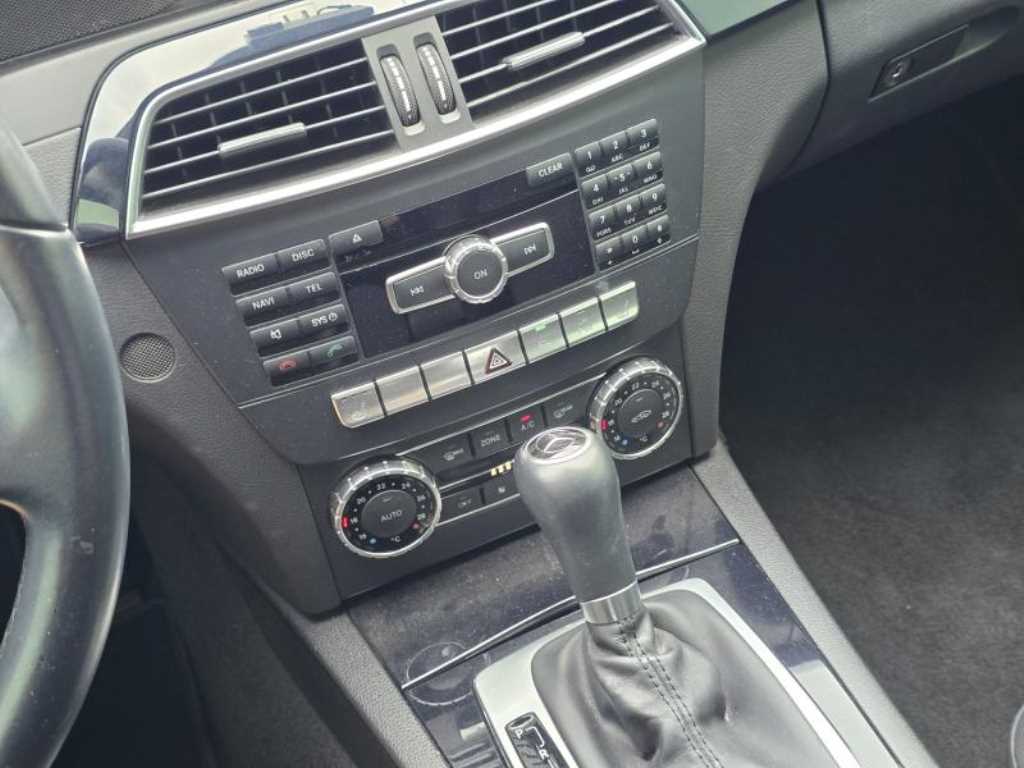 Mercedes-Benz C-Class — photo 07