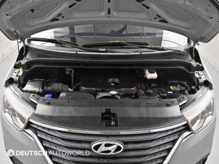 Hyundai Starex — photo 06