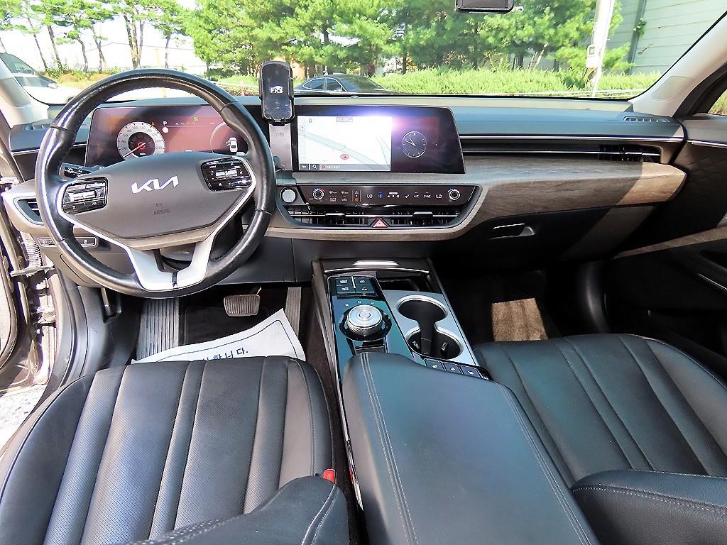 Kia K8 — photo 07