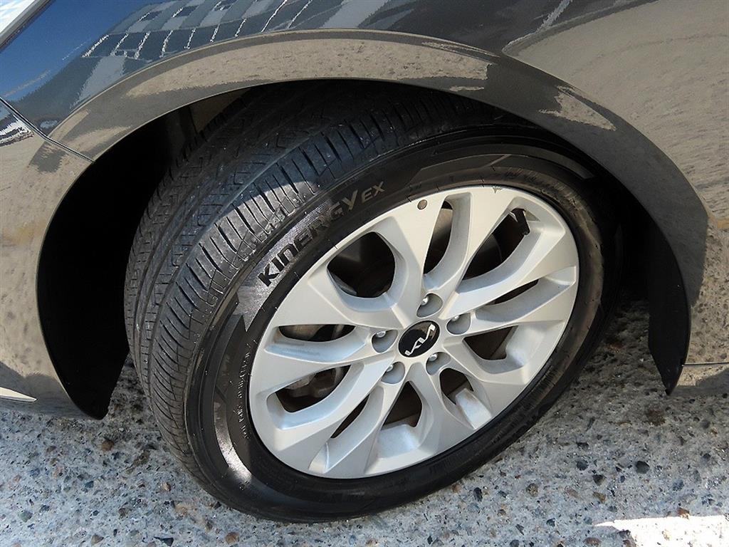Kia K8 — photo 20