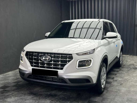 Hyundai Venue — photo 03