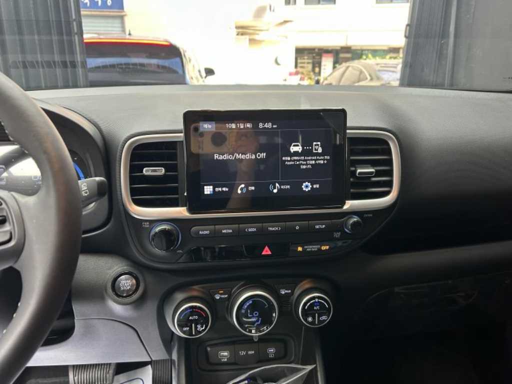 Hyundai Venue — photo 10