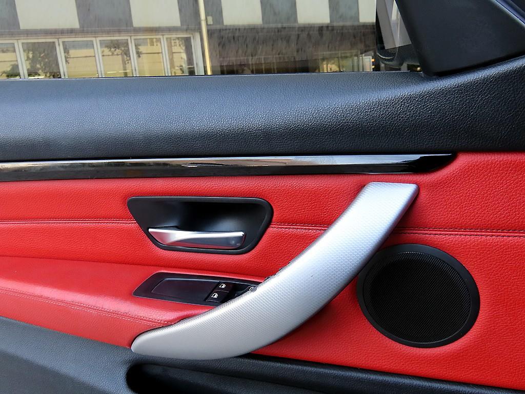 BMW 4-Series — photo 12