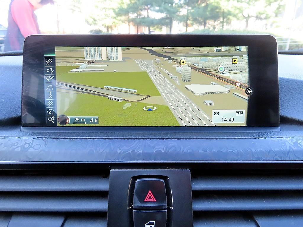 BMW 4-Series — photo 16