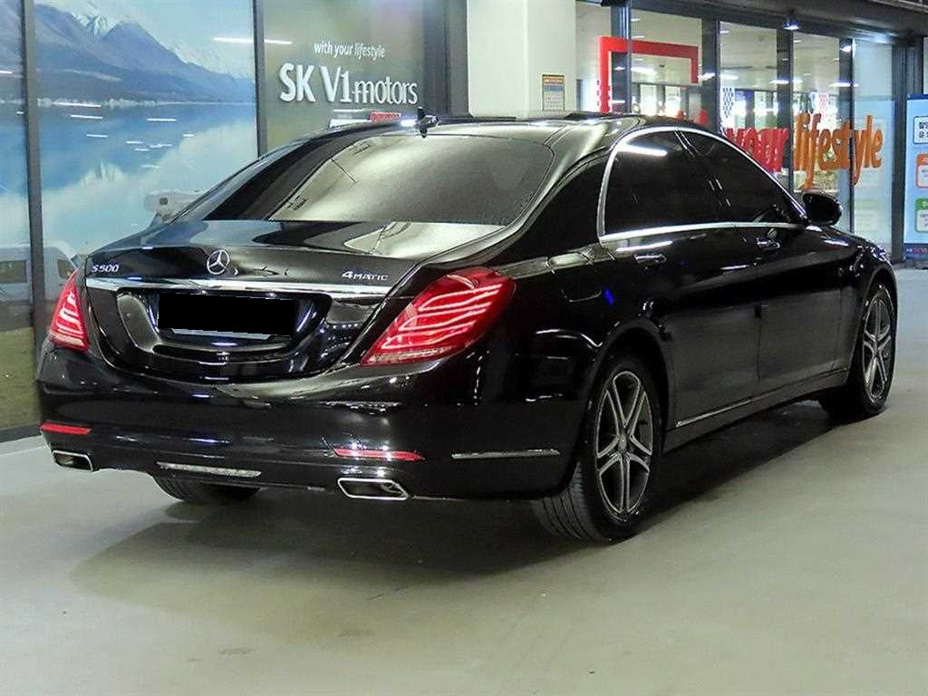 Mercedes-Benz S-Class — photo 04