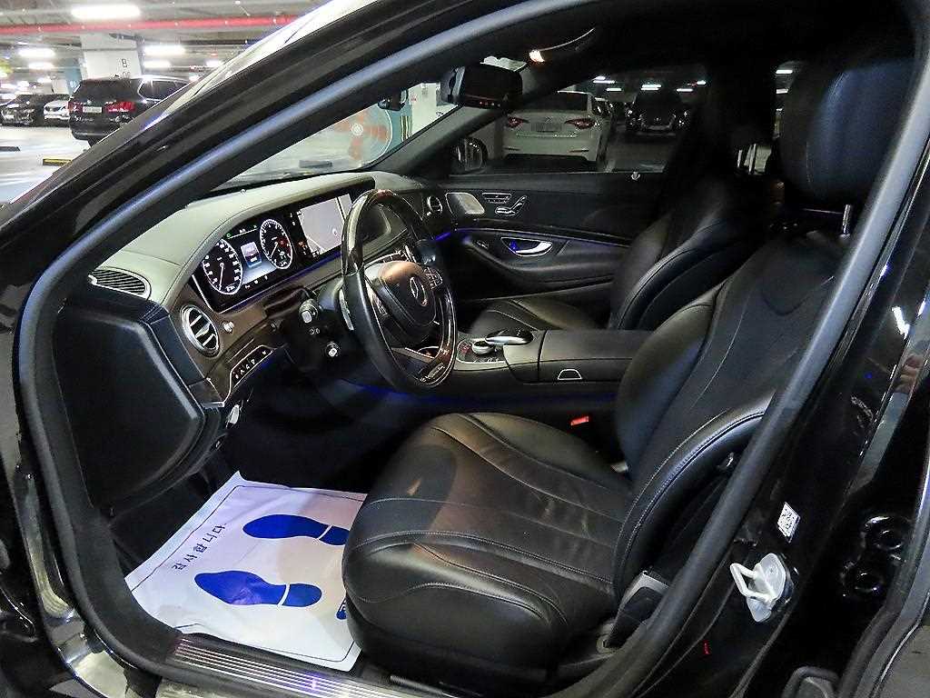 Mercedes-Benz S-Class — photo 06