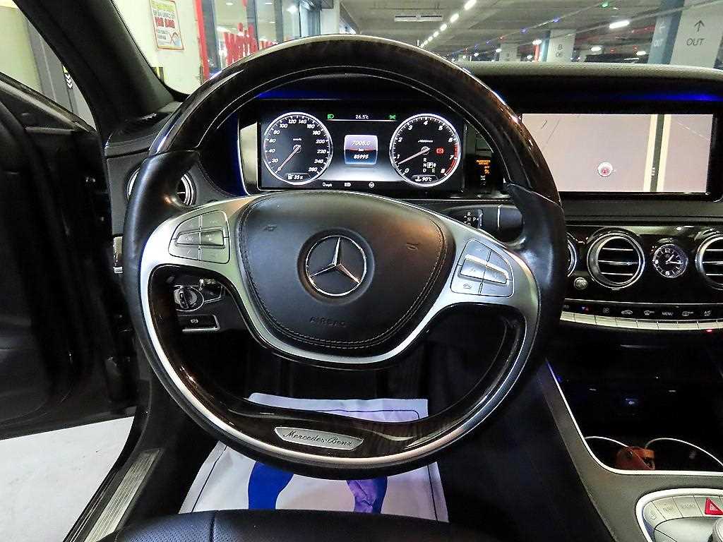 Mercedes-Benz S-Class — photo 08