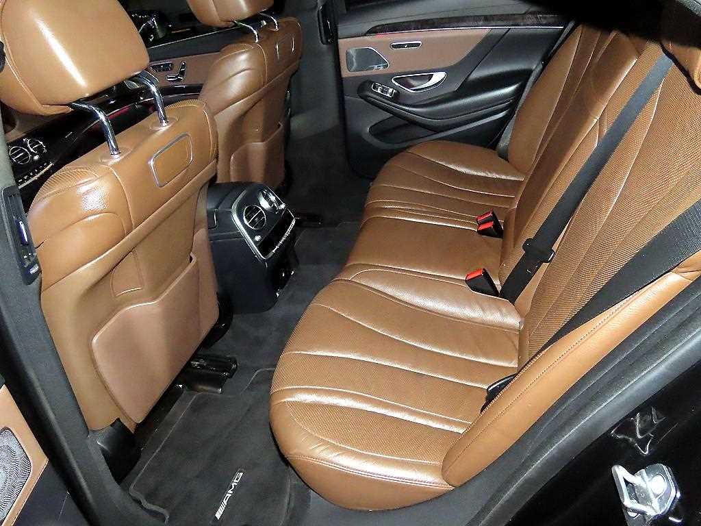 Mercedes-Benz S-Class — photo 07