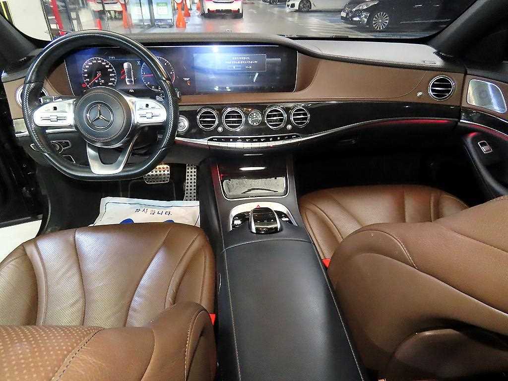 Mercedes-Benz S-Class — photo 10