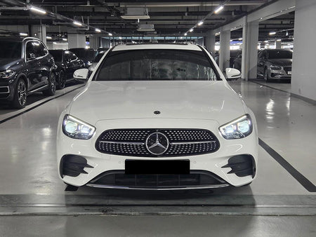 Mercedes-Benz E-Class — photo 01