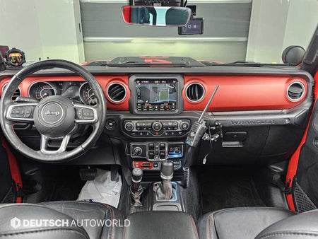 Jeep Wrangler — photo 07