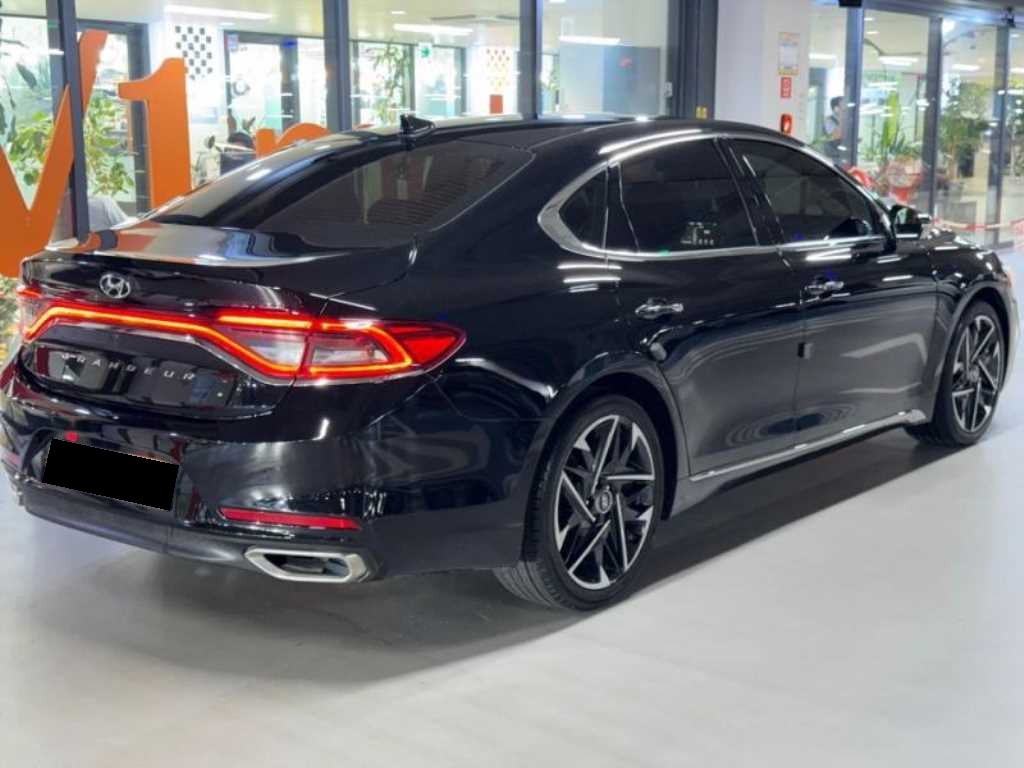 Hyundai Grandeur — photo 04