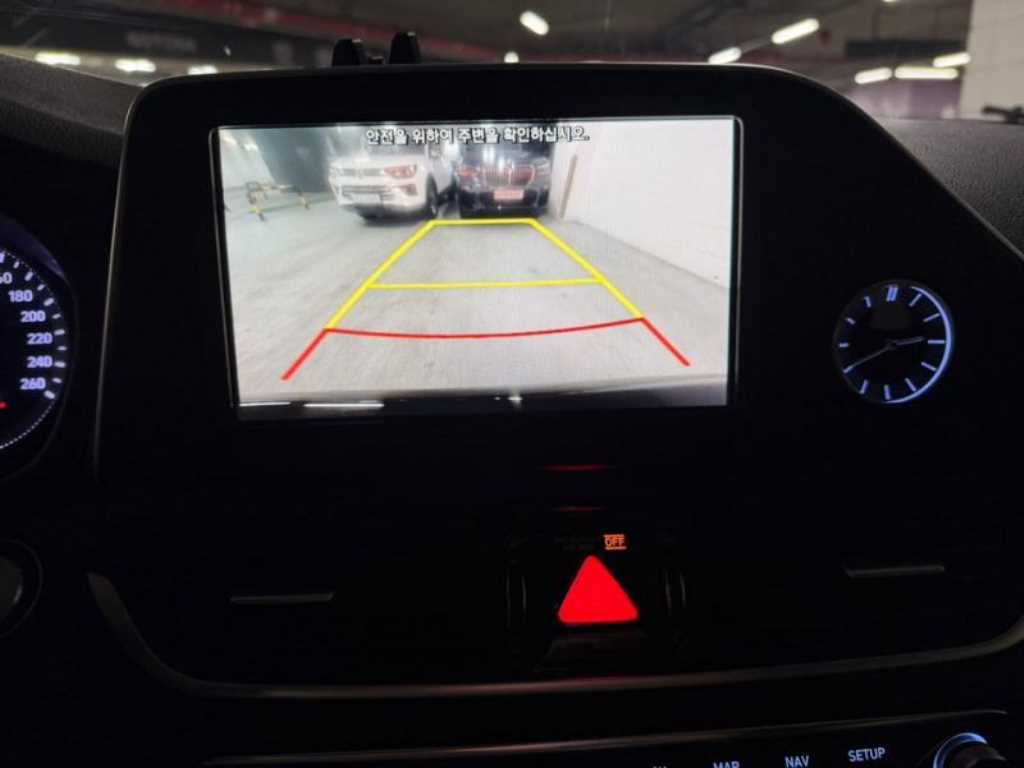 Hyundai Grandeur — photo 13