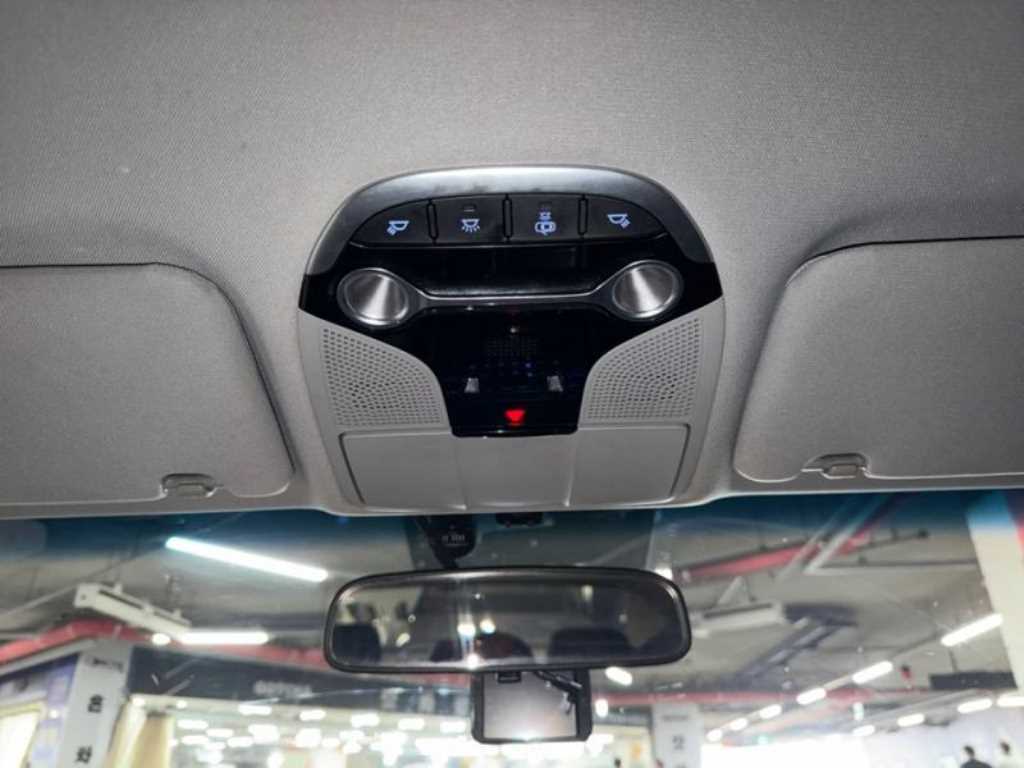 Hyundai Grandeur — photo 17