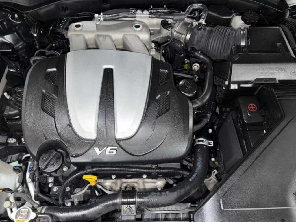 Hyundai Grandeur — photo 19