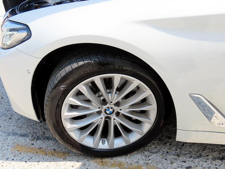 BMW 5-Series — photo 20