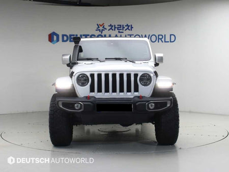 Jeep Wrangler — photo 03