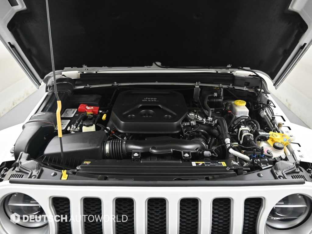 Jeep Wrangler — photo 06