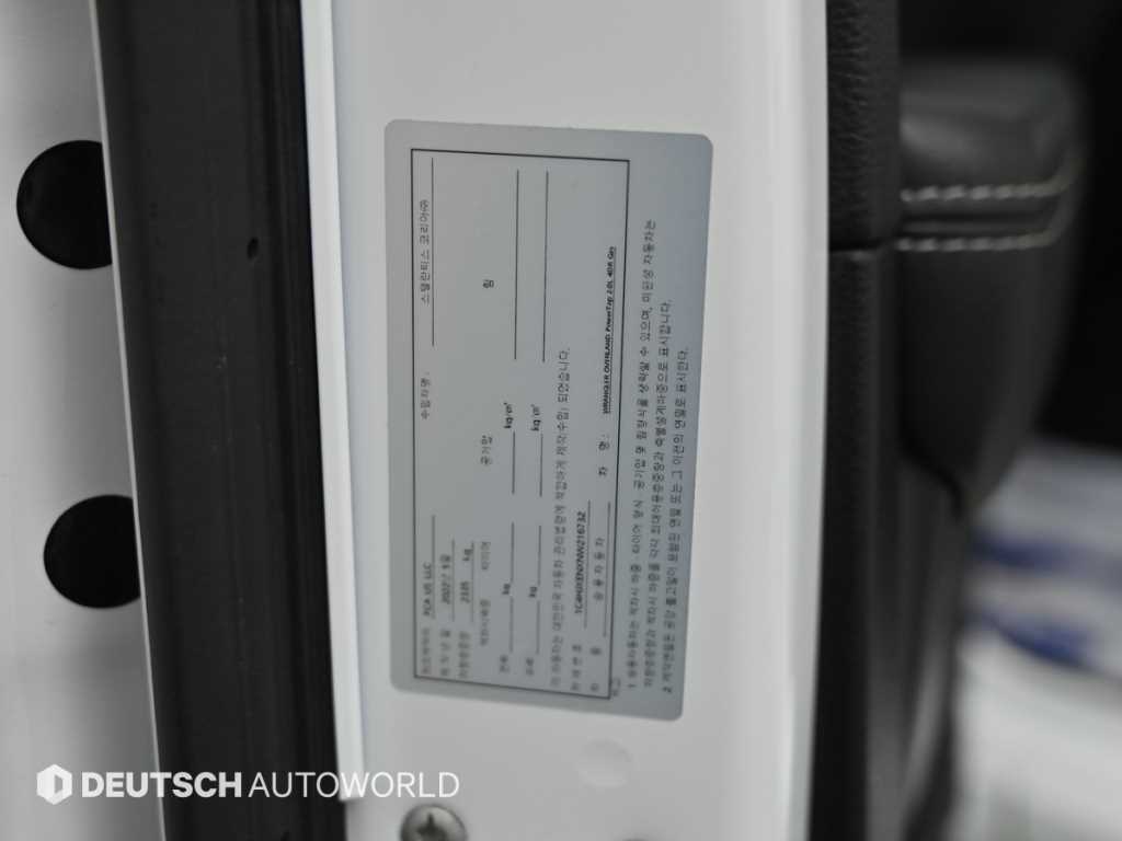 Jeep Wrangler — photo 20