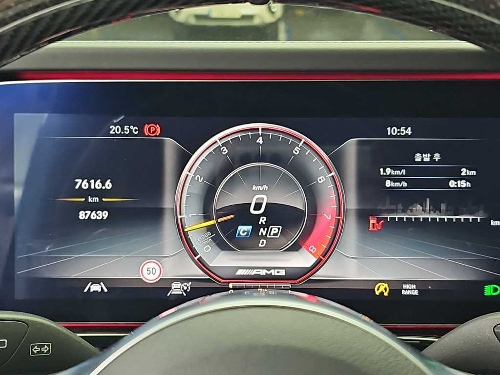 Mercedes-Benz G-Class — photo 06