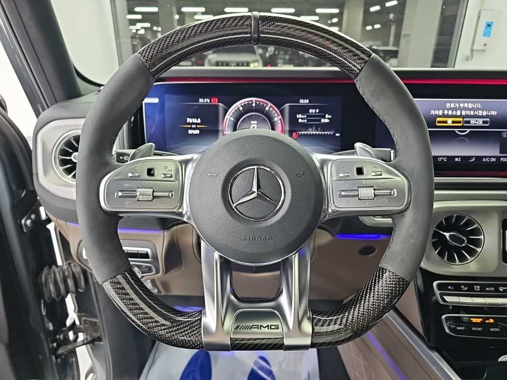 Mercedes-Benz G-Class — photo 09