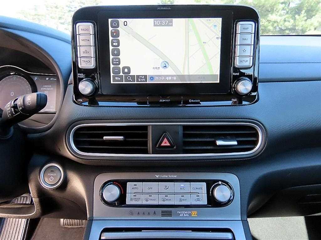 Hyundai Kona — photo 14