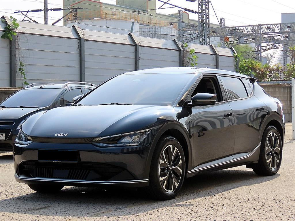 Kia EV6 — photo 02