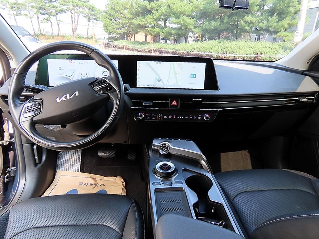 Kia EV6 — photo 07