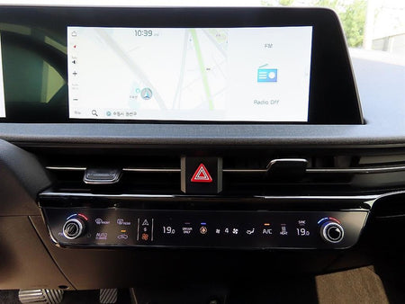 Kia EV6 — photo 13