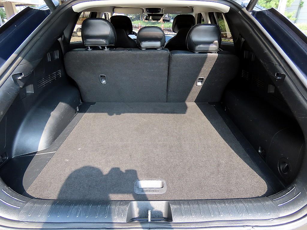 Kia EV6 — photo 18