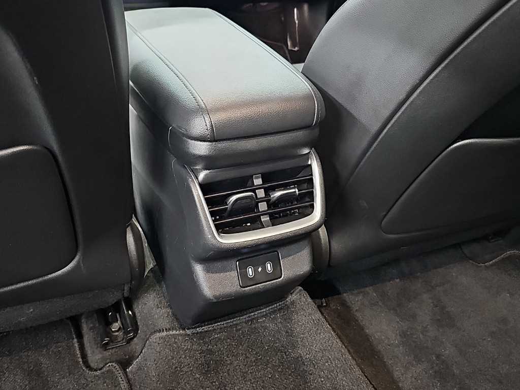 Hyundai Grandeur — photo 13