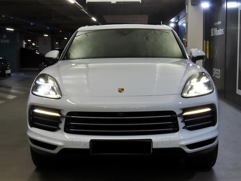 Porsche Cayenne — photo 02
