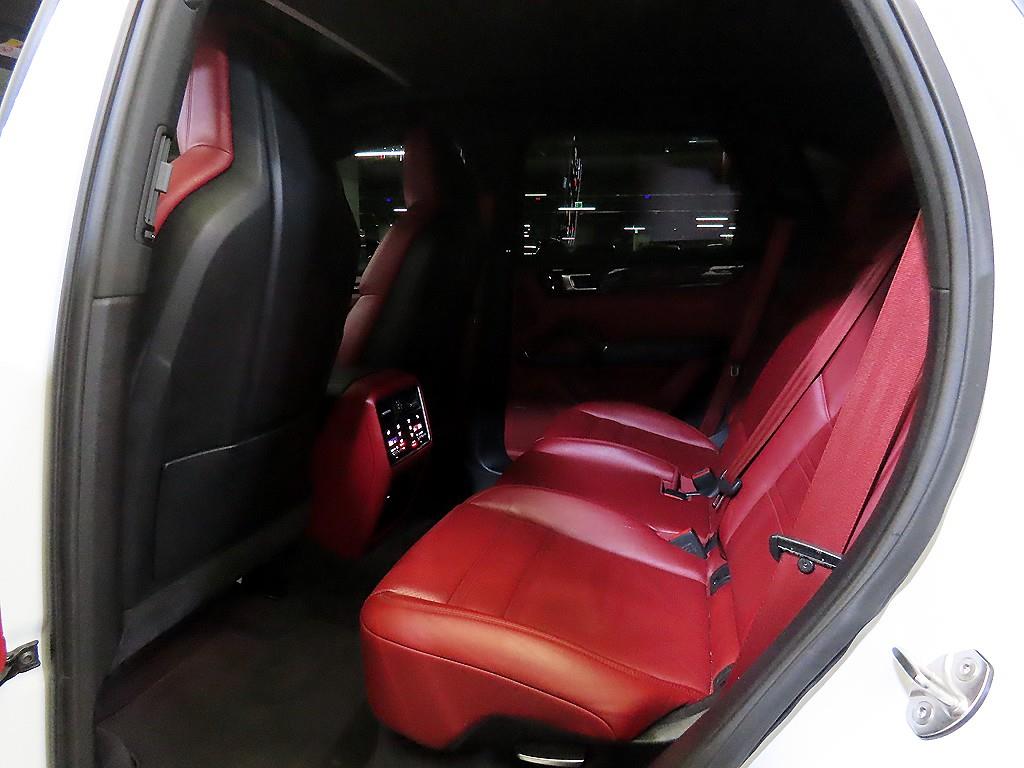 Porsche Cayenne — photo 07