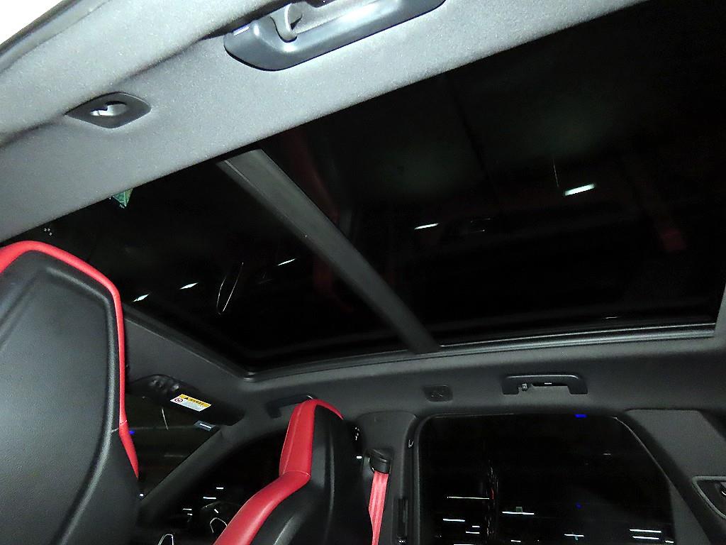 Porsche Cayenne — photo 15