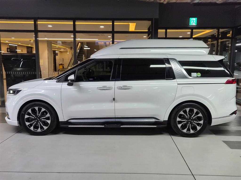 Kia Carnival — photo 03