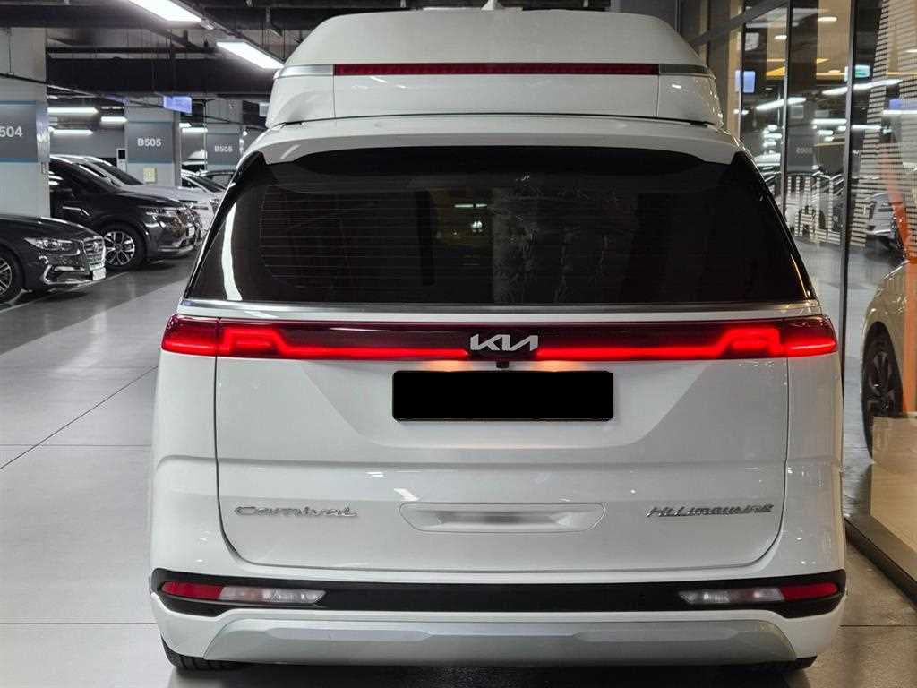 Kia Carnival — photo 05
