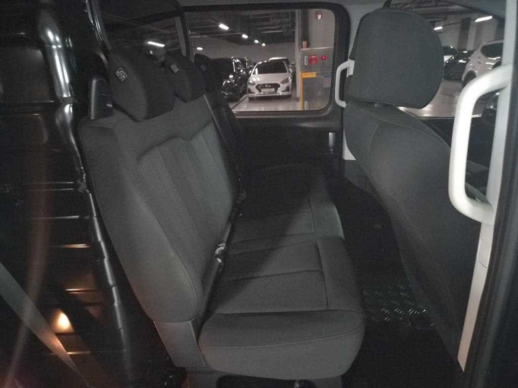 Hyundai Staria — photo 09