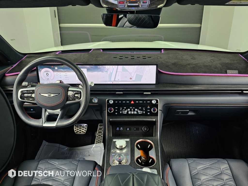 Genesis GV80 — photo 07